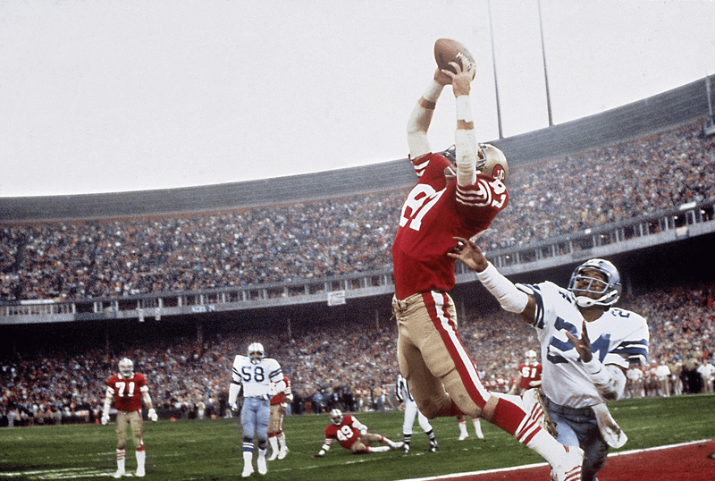 Illustration for article titled The Catch, The "Divine" Photo, And The Photographer Who Was Rooting For The Cowboys